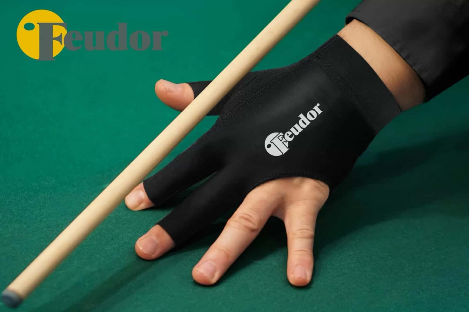 Перчатка-бильярдная Feudor Pro black Left S 4