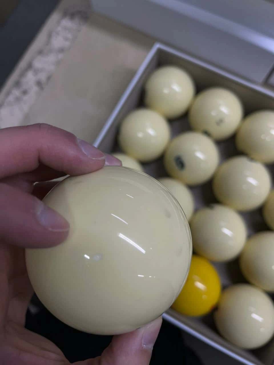 Шары Concept-Balls RP 67 мм Желтый биток с точками УЦЕНКА 3